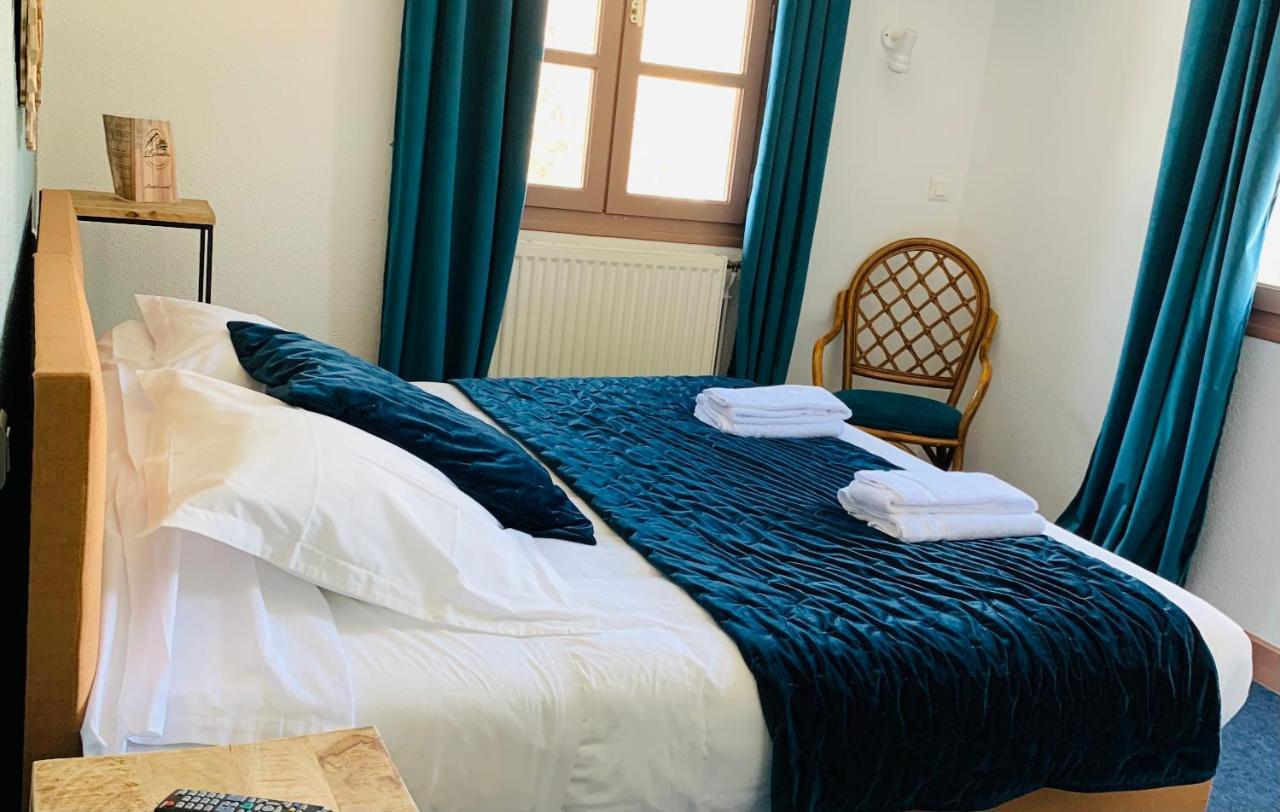 L'Escoundillou Hotel Saint-Jacques-des-Blats Buitenkant foto