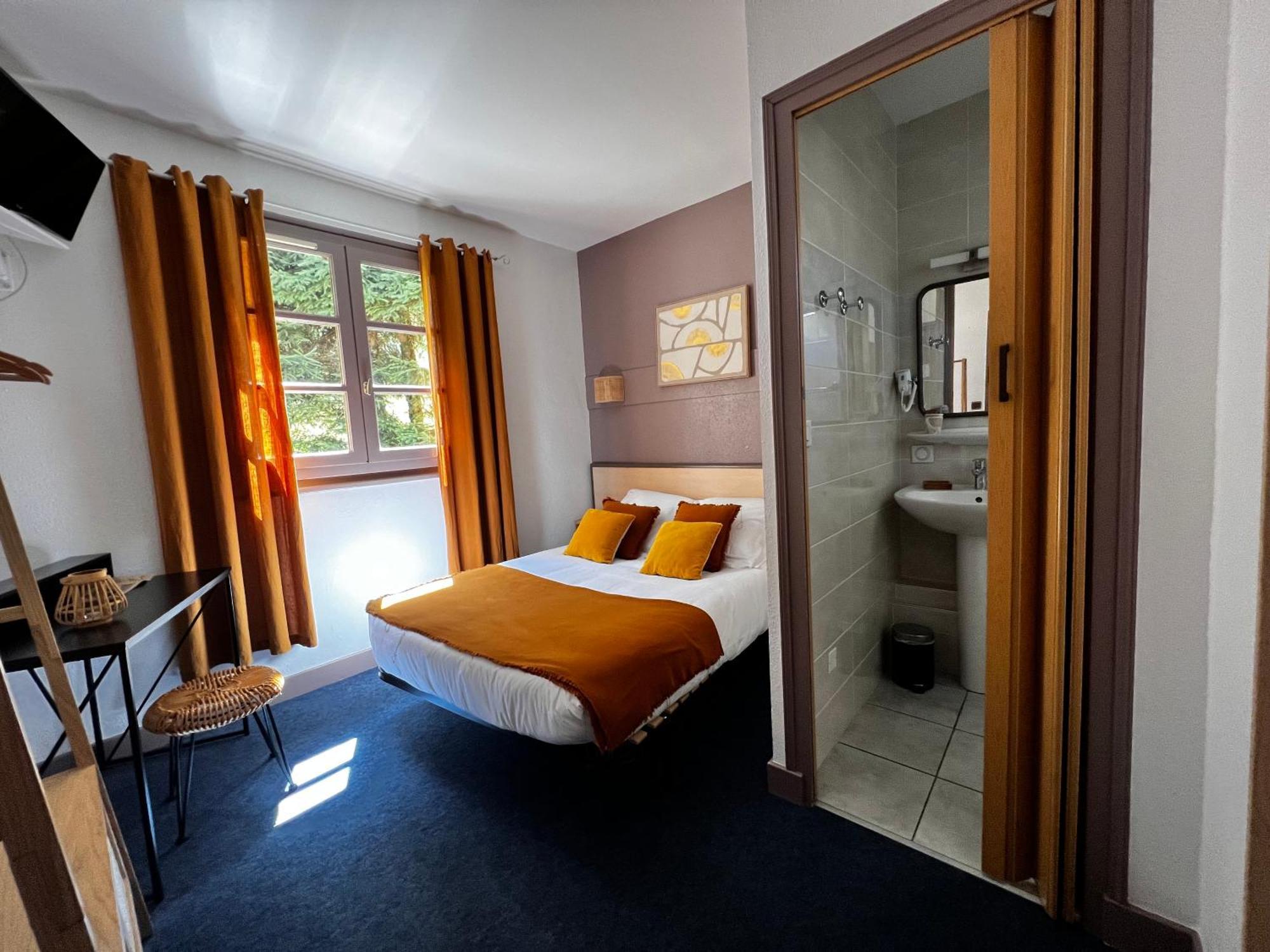 L'Escoundillou Hotel Saint-Jacques-des-Blats Buitenkant foto